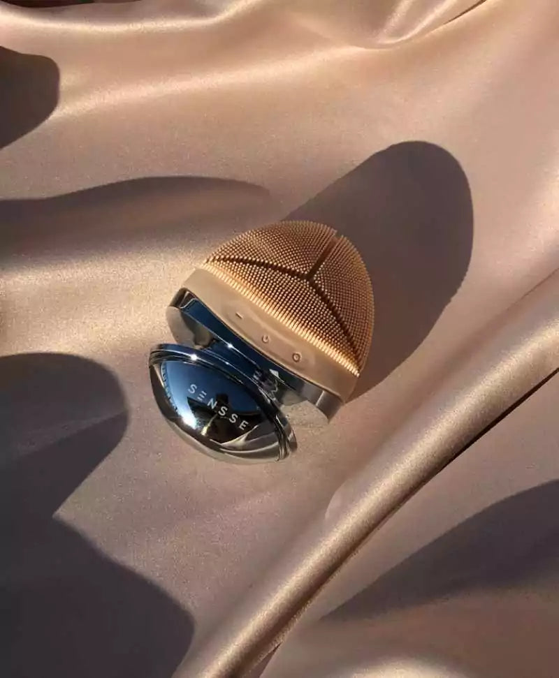 LED Energy Face Cleanser